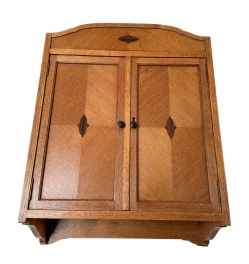 Art Deco Amsterdamse School Wall Cabinet by 't Woonhuys Amsterdam, 1920s